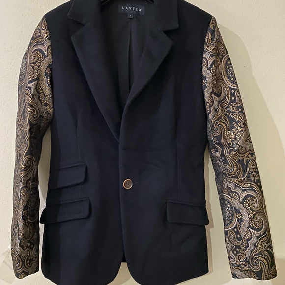 LAVEER Blazer women jackets Size 4 color blk & gold . 90% Wool 10% Nylon - Picture 3 of 17
